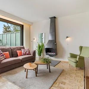 https://fuths-loft-penthouse-85.brusselshotelsbook.com