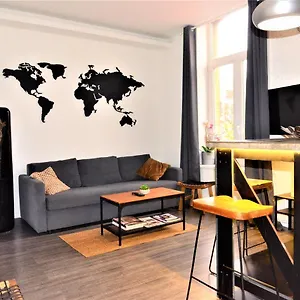 https://new-industrial-style-apartment-toplocation.hotelsantwerp.net
