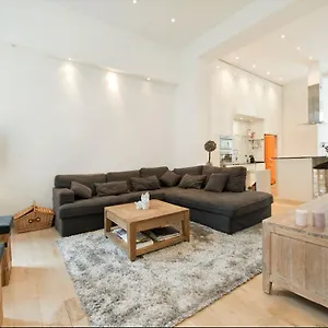 https://apartment-pacific.brusselshotelsbook.com