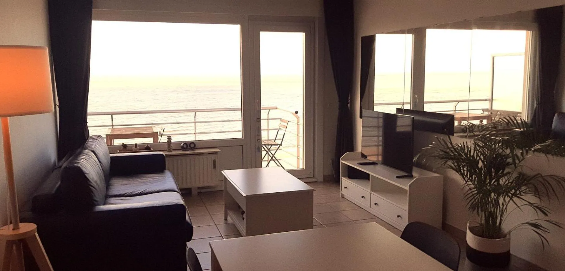 Lo & L'Oo Apartment Ostend 0*,