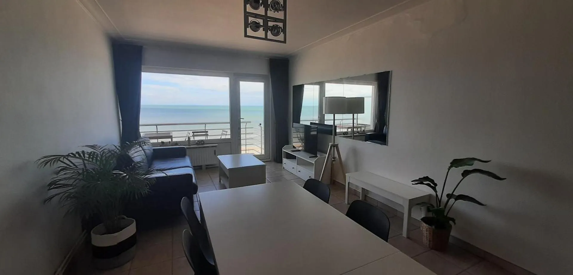 Lo & L'Oo Apartment Ostend 0*,